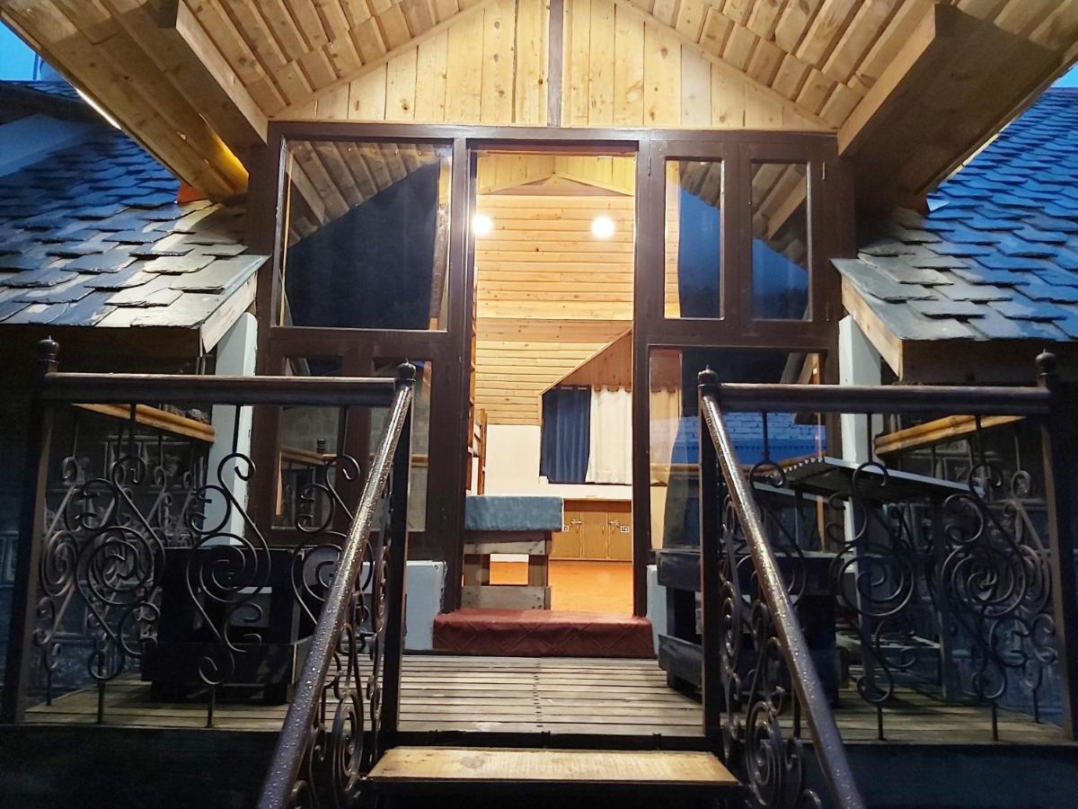 Utopia Hostels Dharamkot Mcleodganj Dharamsala Zewnętrze zdjęcie