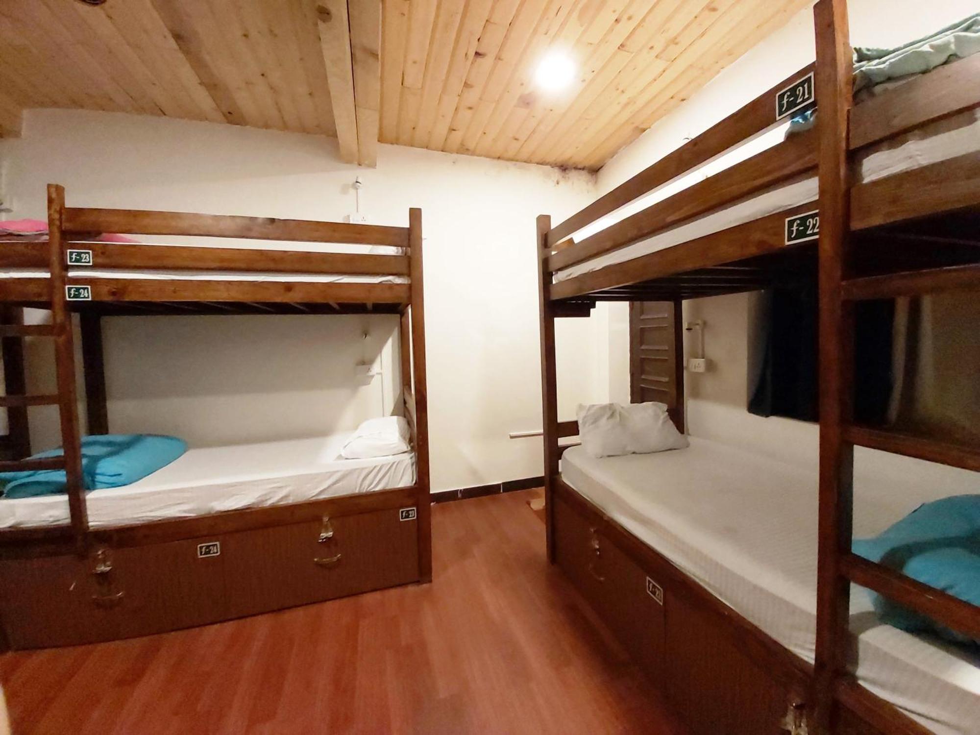 Utopia Hostels Dharamkot Mcleodganj Dharamsala Zewnętrze zdjęcie